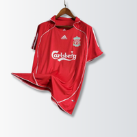 Camisa l Retrô Liverpool 2007/08 Steven Gerrard