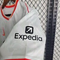 Camisa lll Liverpool 2024/25