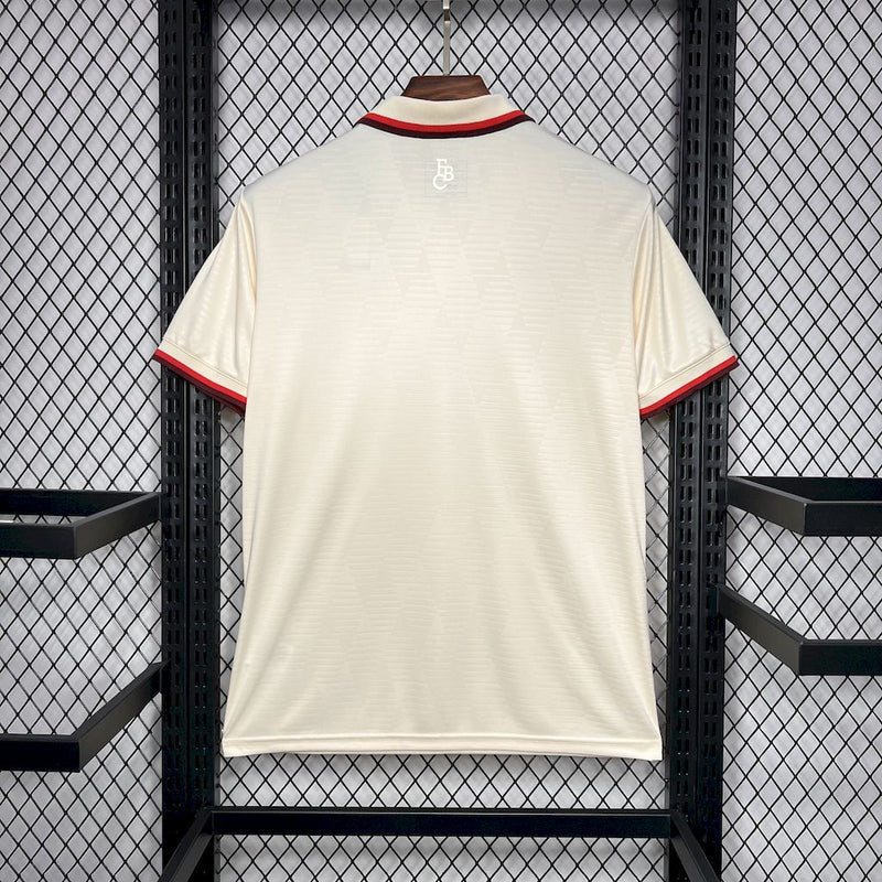 Camisa lll Bayern de Munique 2024/25 Torcedor