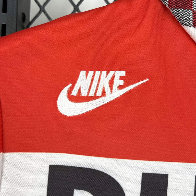 Camisa Retrô PSV Eindhoven 1995/96