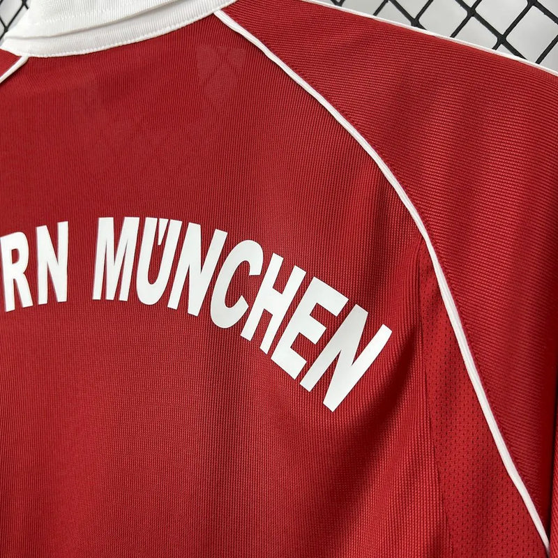 Camisa I Retrô do Bayern de Munique 2005/06