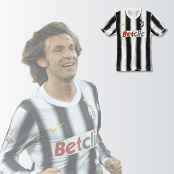 Camisa Retrô Legend - Juventus 2011/12 - Pirlo 21