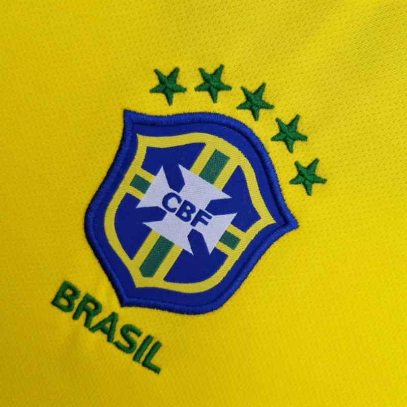 Camisa l Retrô Brasil 2004