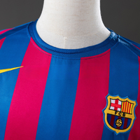 Camisa Retrô Barcelona 2004/05 Ronaldinho