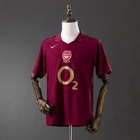 Camisa ll Retrô Arsenal 05/06 Thierry Henry
