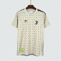 Camisa Juventus Collab Gucci 24/25 Jogador