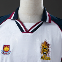 Camisa Retrô Iron Maiden x West Ham United 1999