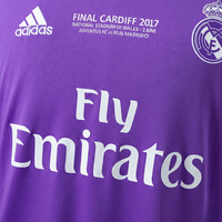 Camisa Retrô Real Madrid 2016/17 Ronaldo