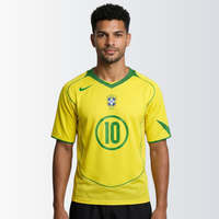 Camisa l Retrô Brasil 2004 Ronaldinho