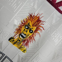 Camisa Retrô Iron Maiden x West Ham United 1999