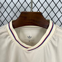 Camisa Olympique Lyonnais Edição Aniversário 2025/26