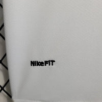 Camisa II Retrô da Inter de Milão 2009/10