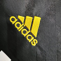 Camisa II Retrô Real Madrid 2011/12