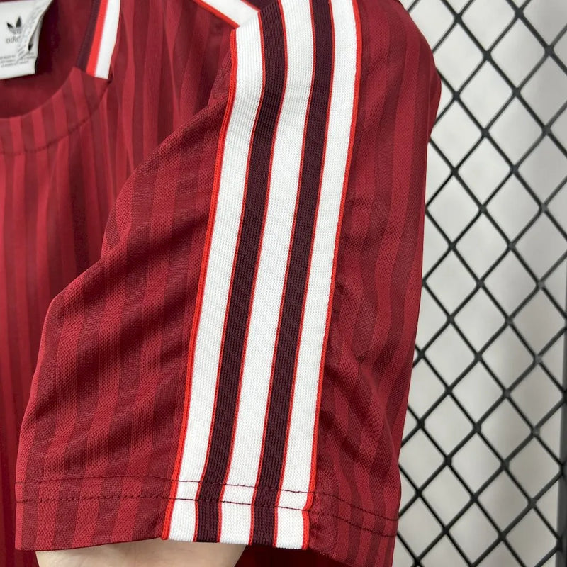 Camisa do Bayern de Munique 25/26 Terrace Icons