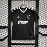 Camisa de treino do Ajax 24/25
