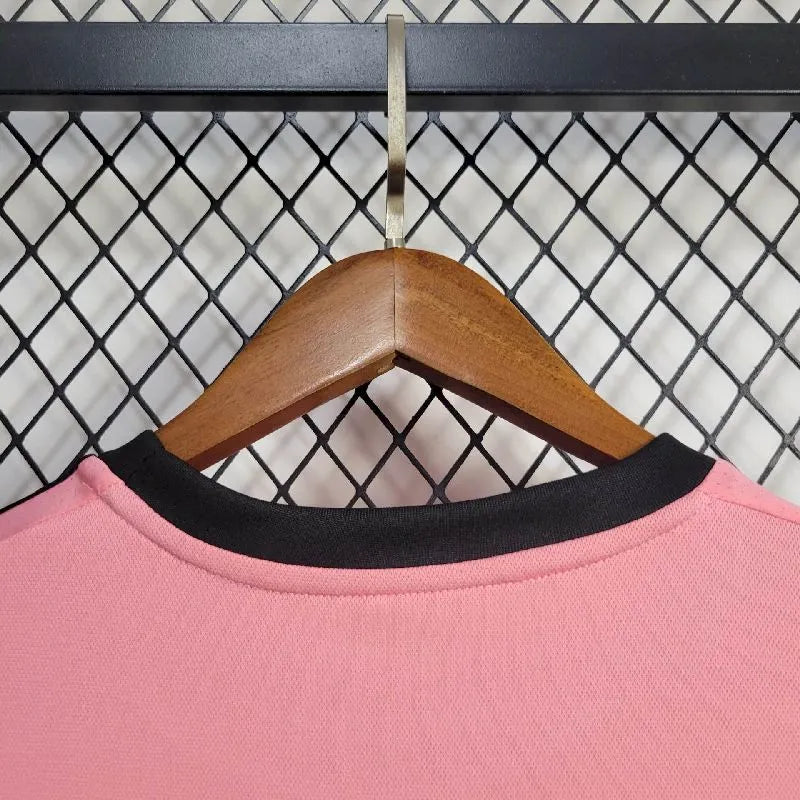 Camisa II Retrô Juventus 2015/16