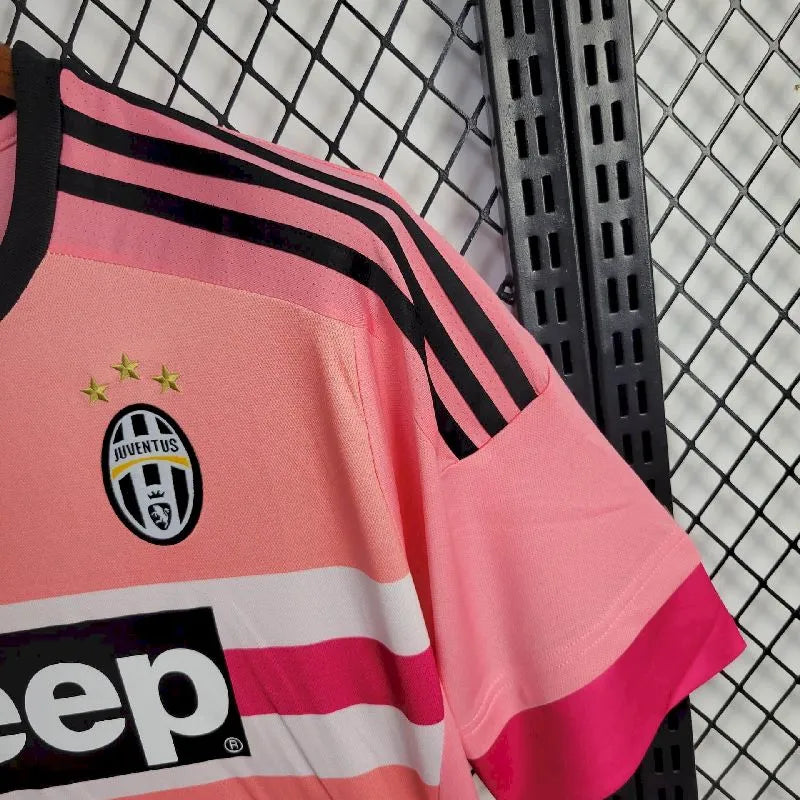 Camisa II Retrô Juventus 2015/16